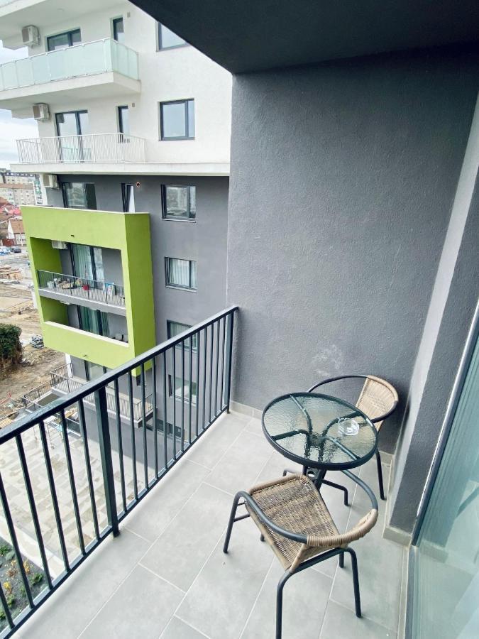 Happyhome Central Deluxe Apartments Oradea Dış mekan fotoğraf