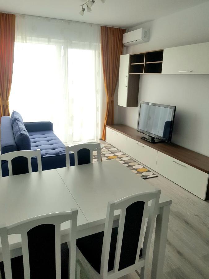 Happyhome Central Deluxe Apartments Oradea Dış mekan fotoğraf